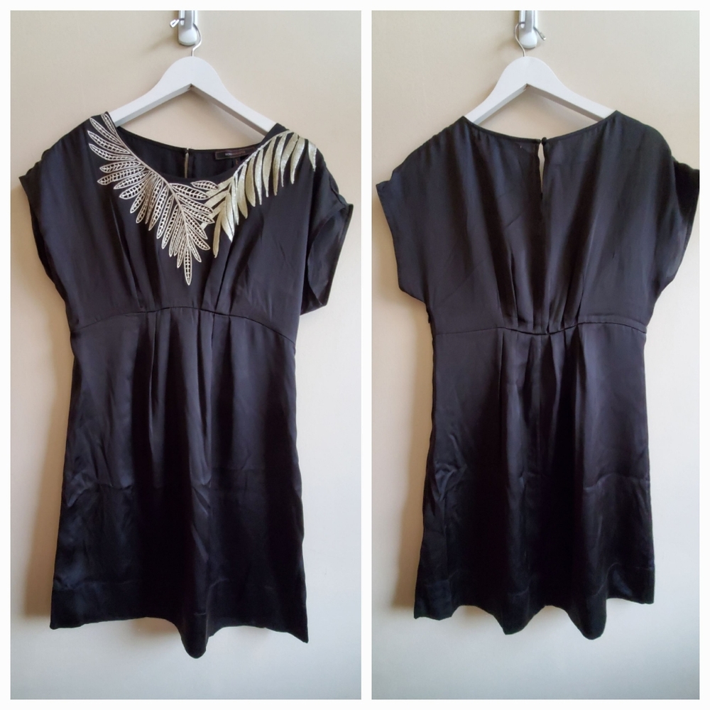 bcbgmaxazria 100% Silk Dress with beautiful leaves embroidery, small